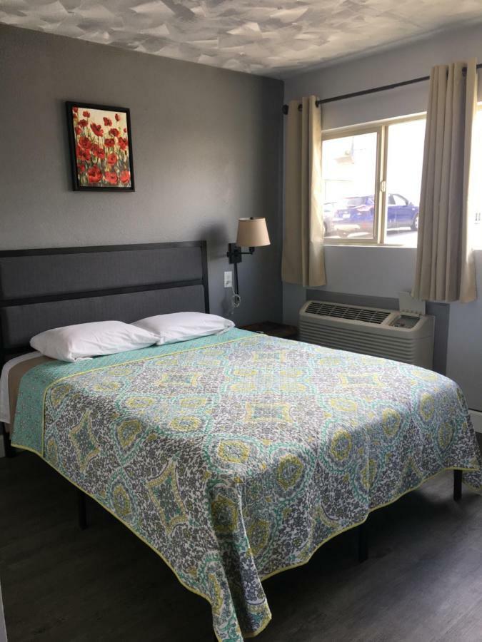 Aircrest Motel Порт-Анджелес Экстерьер фото